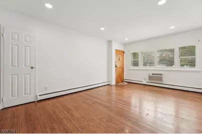 365 Bloomfield Ave Unit #6A, Verona, NJ 07044 - Photo 5