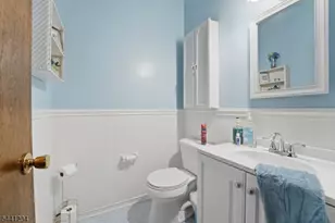 1177 Aaron Rd, North Brunswick Township, NJ 08902 - Photo 27