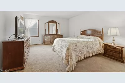 1177 Aaron Rd, North Brunswick Township, NJ 08902 - Photo 35