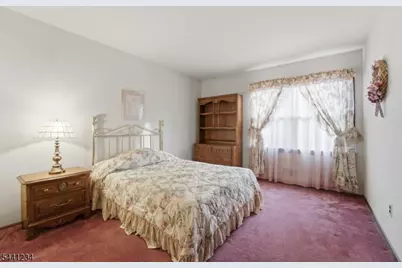1177 Aaron Rd, North Brunswick Township, NJ 08902 - Photo 29