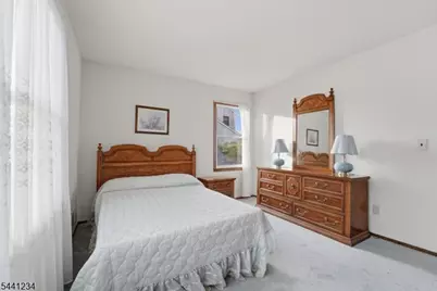 1177 Aaron Rd, North Brunswick Township, NJ 08902 - Photo 31