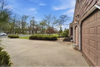 1177 Aaron Rd, North Brunswick Township, NJ 08902 - Photo 5