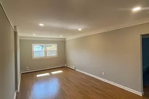 426 Miltonia St, Linden, NJ 07036 - Photo 7