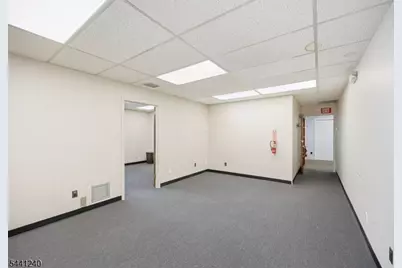 736 Speedwell Ave, Morris Plains, NJ 07950 - Photo 7