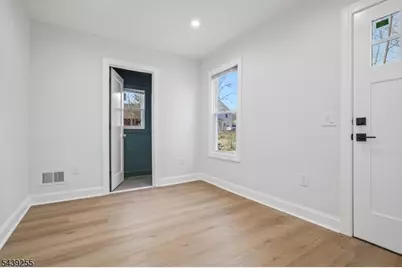 11 New St, Sussex, NJ 07461 - Photo 5