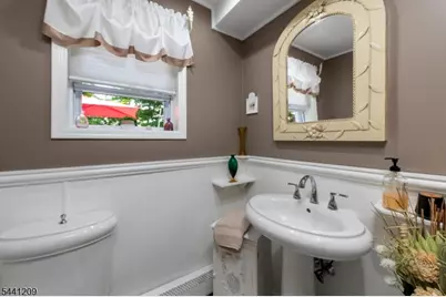 25 Belford Dr, West Milford, NJ 07421 - Photo 27