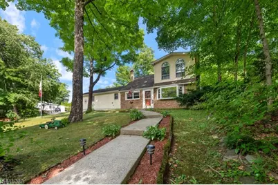 25 Belford Dr, West Milford, NJ 07421 - Photo 1