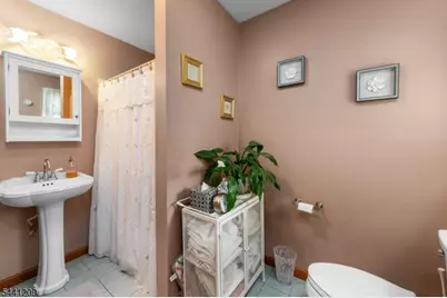 25 Belford Dr, West Milford, NJ 07421 - Photo 29