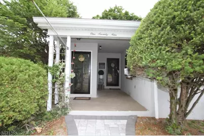 179 Mohawk Ave, Hawthorne, NJ 07506 - Photo 3