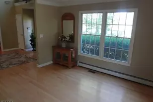 246 Fresh Ponds Rd, South Brunswick Township, NJ 08831 - Photo 17