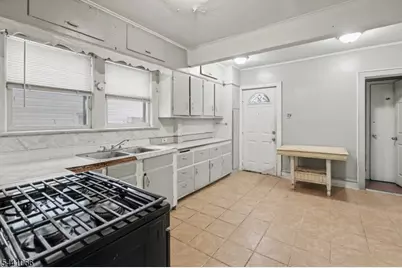 315 Itaska St, Hillside, NJ 07205 - Photo 11