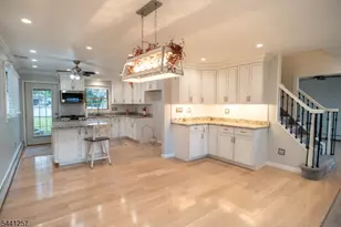 130 Loretta St, Woodbridge Township, NJ 08861 - Photo 5