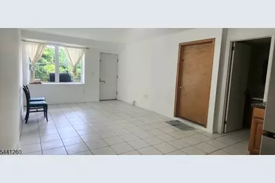 245 Clark Pl, Elizabeth, NJ 07206 - Photo 3