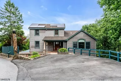 30 Oakdale Ave, Hopatcong, NJ 07821 - Photo 3