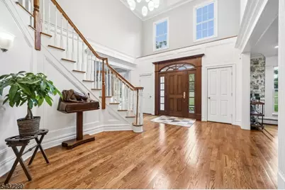 22 High Hill Ct, Bernards Township, NJ 07920 - Photo 7