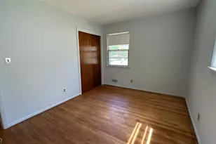 24 Valley View Rd, Hillside, NJ 07205 - Photo 9
