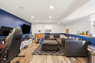 42 Brandon Ave, Livingston, NJ 07039 - Photo 25