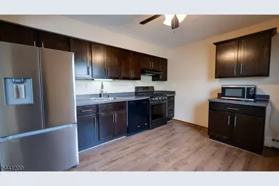 151 South 7th Ave, Manville, NJ 08835 - Photo 3