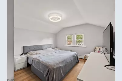 212 University Ave, Metuchen, NJ 08840 - Photo 25