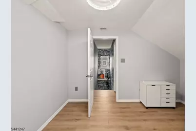 212 University Ave, Metuchen, NJ 08840 - Photo 31