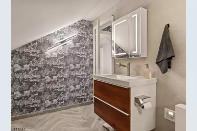 212 University Ave, Metuchen, NJ 08840 - Photo 35