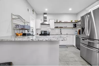510 Burnham Rd, Elizabeth, NJ 07202 - Photo 19