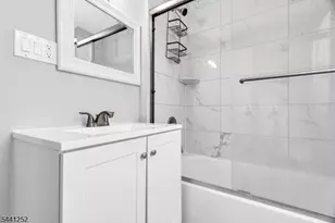 510 Burnham Rd, Elizabeth, NJ 07202 - Photo 31