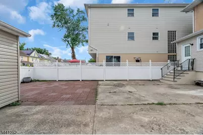 510 Burnham Rd, Elizabeth, NJ 07202 - Photo 39