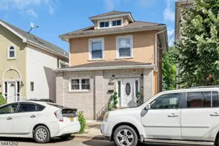510 Burnham Rd, Elizabeth, NJ 07202 - Photo 3