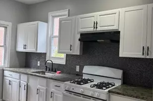 105 N Munn Ave, East Orange, NJ 07017 - Photo 5