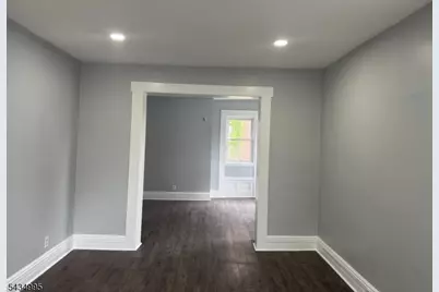 105 N Munn Ave, East Orange, NJ 07017 - Photo 3
