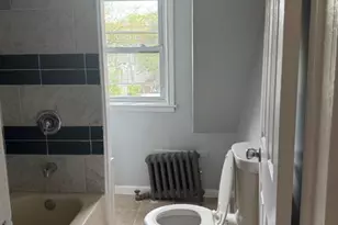 105 N Munn Ave, East Orange, NJ 07017 - Photo 7