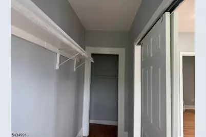 105 N Munn Ave, East Orange, NJ 07017 - Photo 13