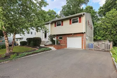 45 Fieldstone Dr, Somerville, NJ 08876 - Photo 3