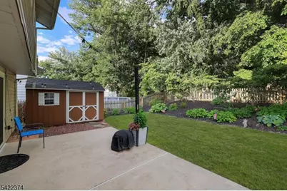 45 Fieldstone Dr, Somerville, NJ 08876 - Photo 9