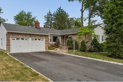 336 Darby Ln, Mountainside, NJ 07092 - Photo 1