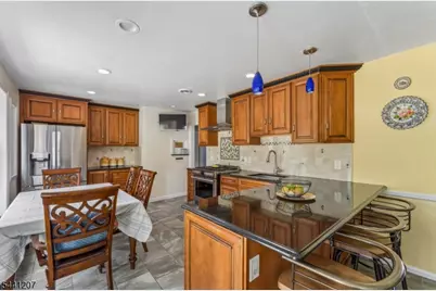 336 Darby Ln, Mountainside, NJ 07092 - Photo 13