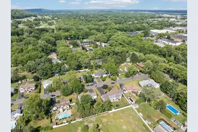336 Darby Ln, Mountainside, NJ 07092 - Photo 39
