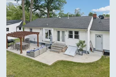 336 Darby Ln, Mountainside, NJ 07092 - Photo 35
