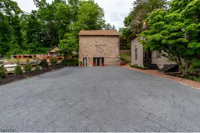 3 S Main St, Stockton, NJ 08559 - Photo 3