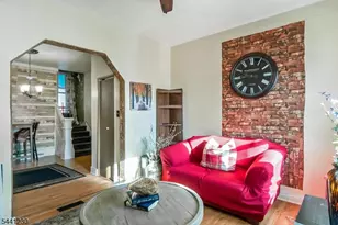 19 Railroad Ave, Phillipsburg, NJ 08865 - Photo 3