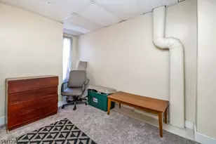 19 Railroad Ave, Phillipsburg, NJ 08865 - Photo 15