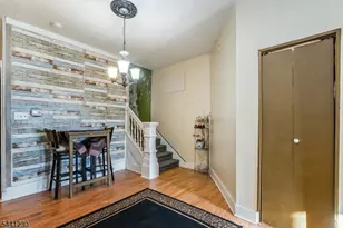 19 Railroad Ave, Phillipsburg, NJ 08865 - Photo 7