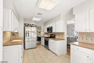 21 Baron Rd, West Milford, NJ 07480 - Photo 5