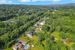 32 Bellows Ln, Montville Township, NJ 07082 - Photo 47