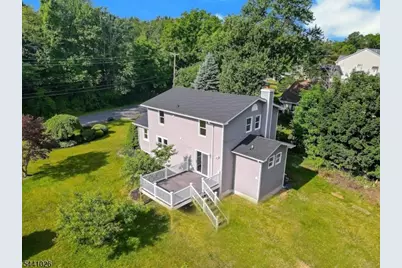 32 Bellows Ln, Montville Township, NJ 07082 - Photo 39