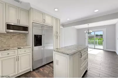 32 Bellows Ln, Montville Township, NJ 07082 - Photo 17