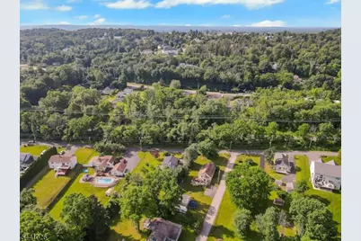 32 Bellows Ln, Montville Township, NJ 07082 - Photo 49