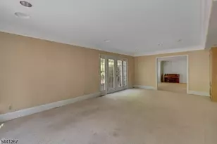 225 Sunlit Dr, Warren Township, NJ 07059 - Photo 17