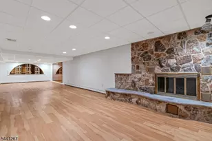225 Sunlit Dr, Warren Township, NJ 07059 - Photo 25
